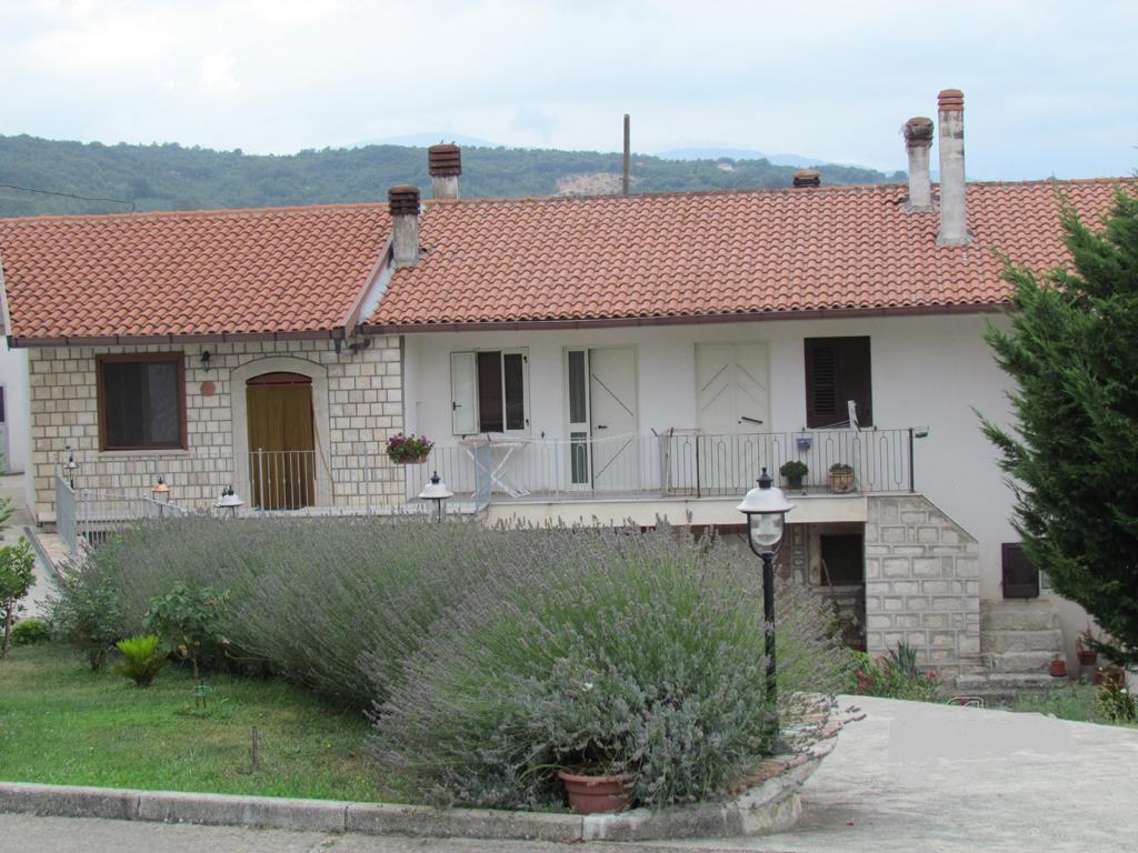 B&B Il Gheppio Campolattaro Buitenkant foto